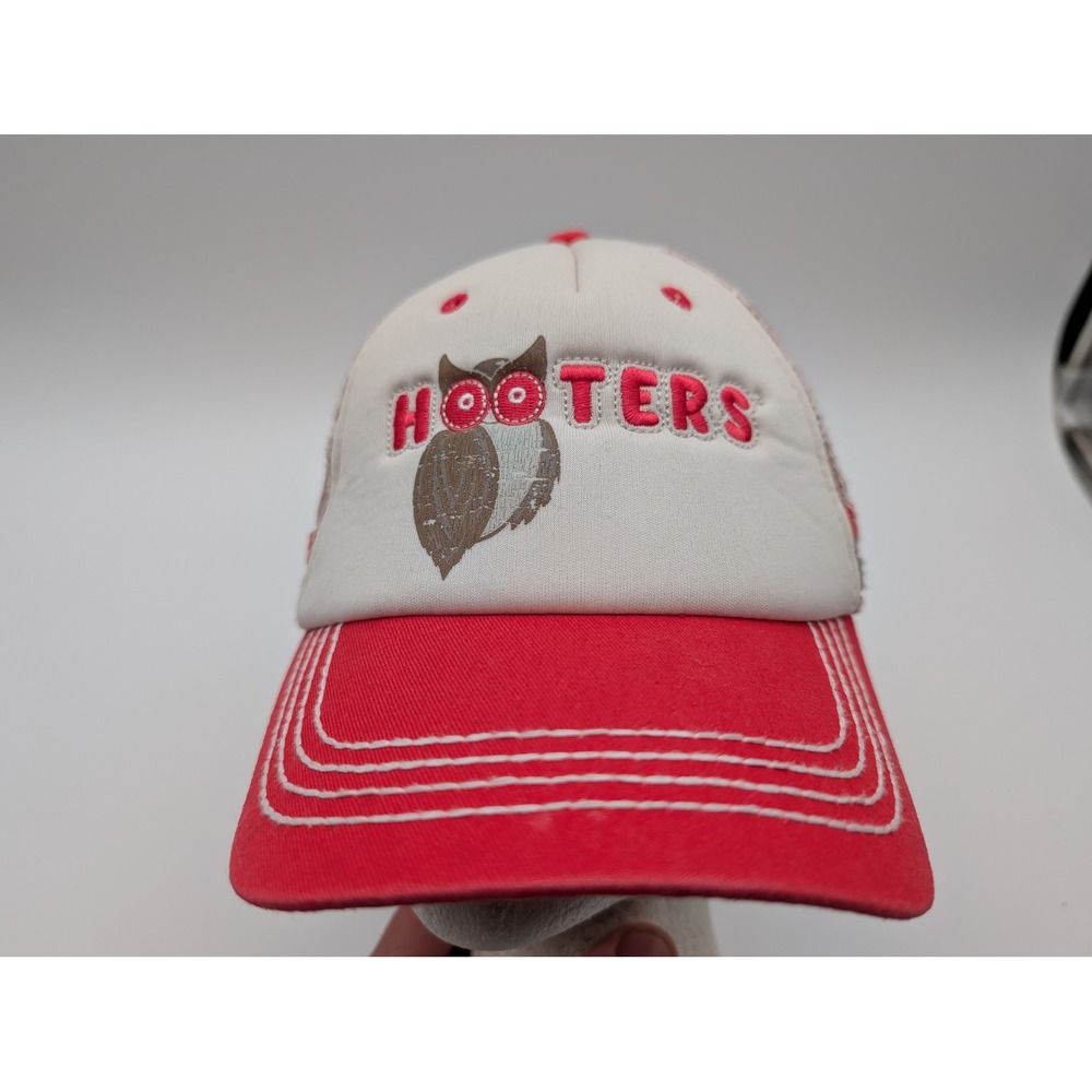 Hooters Trucker Hat Red White Lace Mesh Snapback Makes You Happy RN 129606